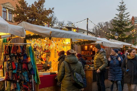 Elbhangfest Christmas market in Dresden Loschwitz in the historic village center of Loschwitz