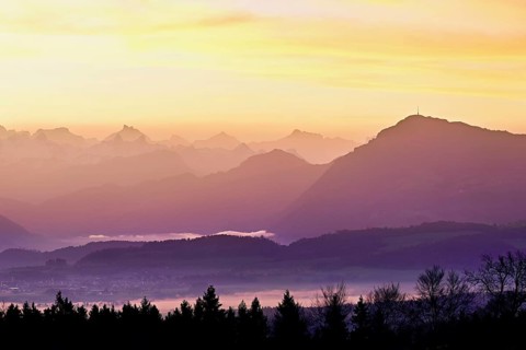 View from Horben of the midlands lying in fog, behind it the Alps with the Rigi, Beinwil-Freiamt,