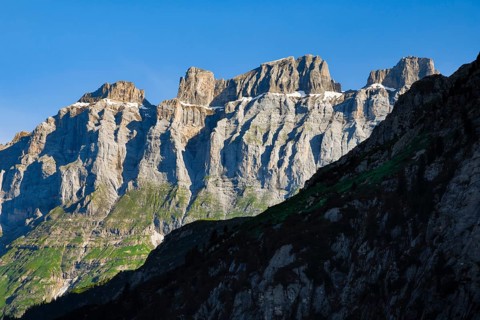 Mountains with MÃ¤ren, PfaffenhÃ¼t, GroÃŸ- and Chlyn Wendenstock, Canton of Bern, Switzerland