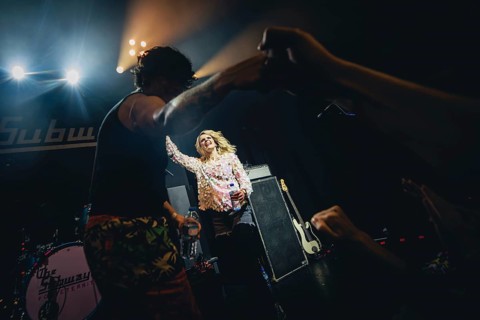 Charlotte Cooper, singer and bass player from The Subways live on For Eternity Tour 2025 at Hole44