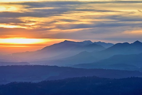 View of the Jura foothills from the Gisliflue, in the light of the setting sun, Talheim, Canton,