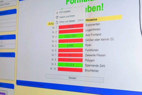 Forms on a screen with color-coded tasks, Jugend Forschungszentrum Nagold, Calw district, Germany