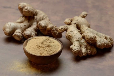 Ginger, ginger rolls and ginger powder, Zingiber officinale