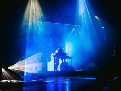 Fritz Kalkbrenner live on Continentego tour 2025 in Berlin's Columbiahalle on 27.11.2025