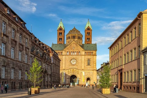 MaximilianstraÃŸe and Speyer Cathedral in Speyer, Rhineland-Palatinate, Germany