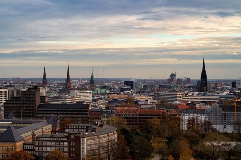 Town Hall, Elbtower Ruin, Planned by Signa Holding, René Benko, Bankruptcy, St. Nikolai Church