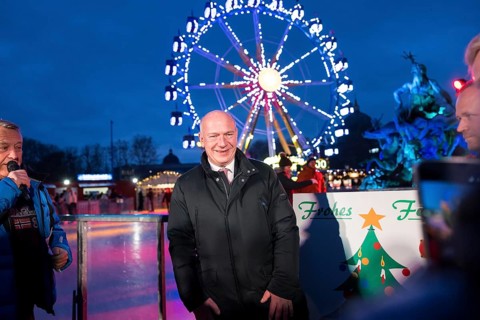 Kai Wegner, Governing Mayor of Berlin, at the opening of the Berlin Christmas Market on