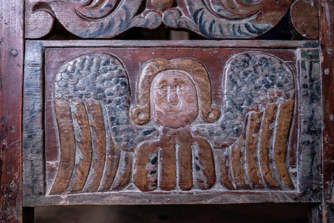 Angel, wooden relief, cradle, BjÃ¸rnstad, farm from VÃ¥gÃ¥, Maihaugen open-air museum with houses