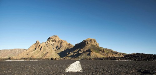 Europe, Spain, Canary Islands, Tenerife, Teide National Park, road, Montana de Chasna behind