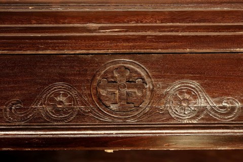 Wood carving with cross symbol, Heritage Hotel Privacy, Vembanad Lake, Kerala, India