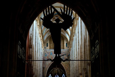 Interior view, Archangel Michael by Ulfert Jansen in the Arch of Our Lady of Ulm, Ulm MÃ¼nster,
