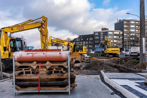 Large construction site in the city center of Essen, the large intersection of HollesstraÃŸe and