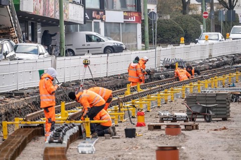 Large-scale construction site in the city center of Essen, HerkulesstraÃŸe, the construction of new