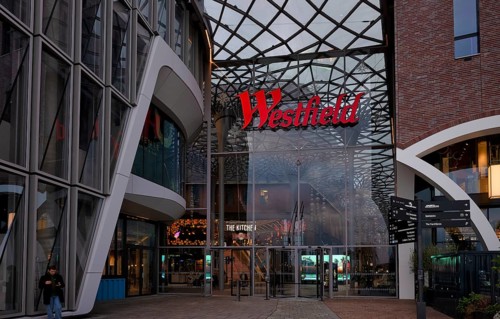 Exterior view, entrance to shopping mall, Westfield, logo, Hamburg-Ãœberseequartier, Free and
