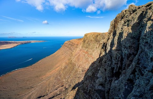 View of steep cliffs by the sea, Mirador del RÃ­o viewpoint designed by artist CÃ©sar Manrique,