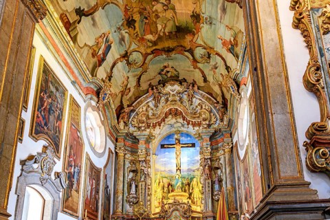Example of Baroque architecture in Brazil is the interior of the Bom Jesus de Matosinhos church in
