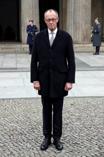 Federal Chancellor Friedrich Merz - Memorial Day Wreath laying for victims of war and tyranny, Neue