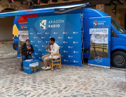 Aragon Radio outside broadcast interview for La Cadiera cultural programme, village of AlbarracÃ­n,