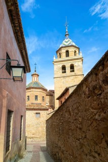 Cathedral church of San Salvador, historic buildings in medieval village of AlbarracÃ­n, Teruel