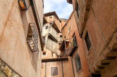 RincÃ³n del Abanico, historic buildings in medieval village of AlbarracÃ­n, Teruel province,