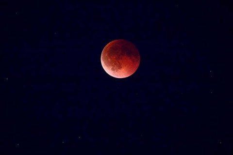 Lunar eclipse on 07.09.2025, Dresden, Saxony, Germany