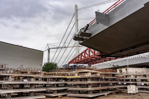 Storage space for building materials at the A40 Neuenkamp bridge, in Duisburg-Homberg, pillars and