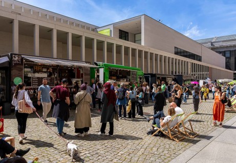 Fast food stalls in the courtyard of the James Simon Gallery, Berlin, Germany