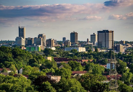 Skyline of Essen city centre, town hall on the right, RWE tower on the left, North