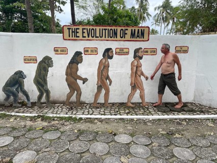 Evolution of anatomically modern man (Homo sapiens), parody, satire, funny, humour, wrong