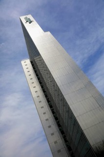 Dreischeibenhaus, Dreischeibenhochhaus, architect Helmut Hentrich, 94 metre high office and