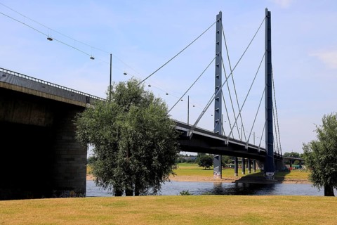 Rhine knee bridge in Düsseldorf, North Rhine-Westphalia, Germany
