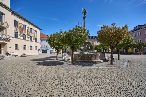 Wittelsbacherbrunnen, fountain, square, cobblestones, trees, general architecture, historic town