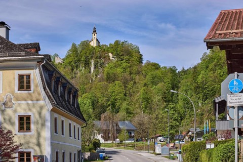 St. Pankraz, Roman Catholic pilgrimage church, church, Pankraz rock, multi-family houses, lantern,