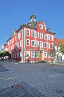 Neo-baroque town hall rebuilt in 1910, market square, Suhl, Franconia, Thuringia, Germany