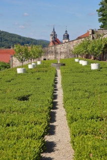 Terrace garden with potted plants with St George's Church, ornamental garden, line, vanishing