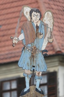 Figure at the Luitpold fountain built in 1911, fountain, angel, sword, stabbing weapon, beam