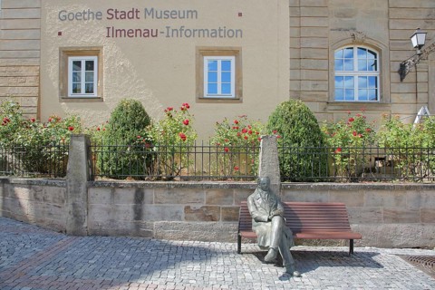 Sculpture of Johann Wolfgang von Goethe sitting on a bench, GoetheStadtMuseum, Amtshaus,