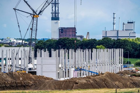Construction of a new logistics hall on the Mercatroinsel, Hall 2, next to an existing hall, approx
