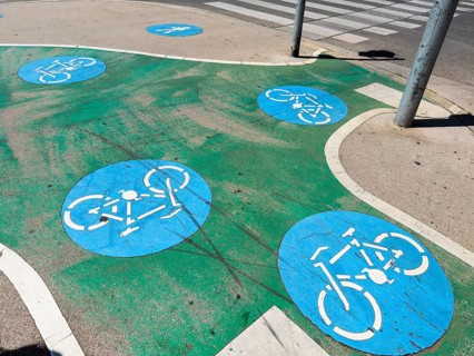 Many cycle path pictograms on a cycle path in Vienna, Austria