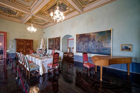Duke's dining room, Zeitz Moritzburg Castle Museum, early baroque style, interior view, Zeitz,