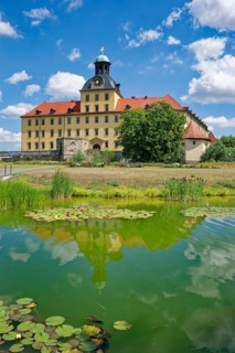 Johannisteich, castle park, Museum Zeitzer Schloss Moritzburg, early baroque style, water