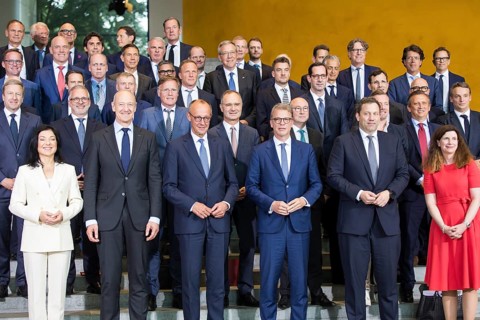 Group photo of the Made for Germany Investment Summit, including in the first row Katherina Reiche