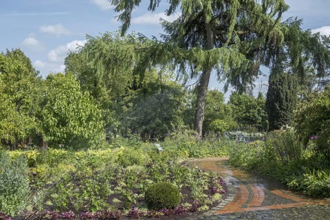 District educational garden, water sprinkler, Burgsteinfurt, Münsterland, North Rhine-Westphalia,