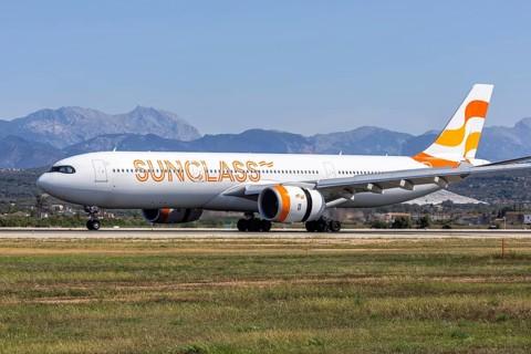 A Sunclass Airlines Airbus A330-900 aircraft with the registration number OY-VKP at Palma de
