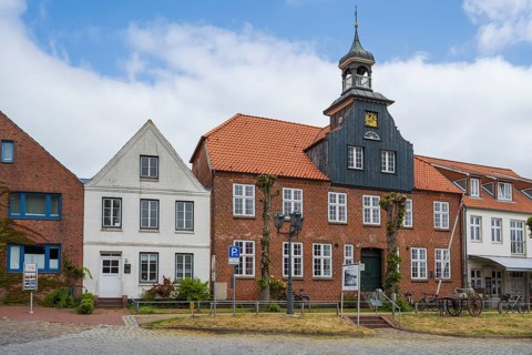 Former skipper's house, historic building in the historic harbour, Tönning, North Frisia,