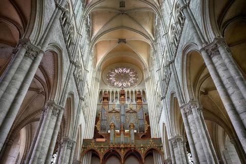 Interior view, west gallery, main organ, rose window, Cathédrale Notre-Dame d'Amiens, Amiens,