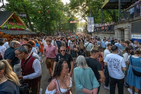 Erlanger Bergkirchweih, traditional twelve-day folk festival, Erlangen, Middle Franconia, Bavaria,