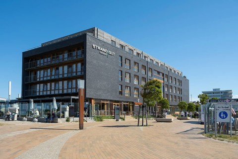 Hotel and Restaurant an der Promenade, Sankt Peter Ording, Eiderstedt, North Frisia, North Sea,