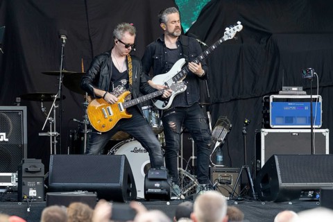 Simon McBride, guitarist, singer, producer, Northern Ireland, open air at the Citadel Music