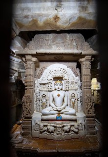 White marble statue of Mahavira in the Jain temple Chandraprabhu in the fortress in Jaisalmer,